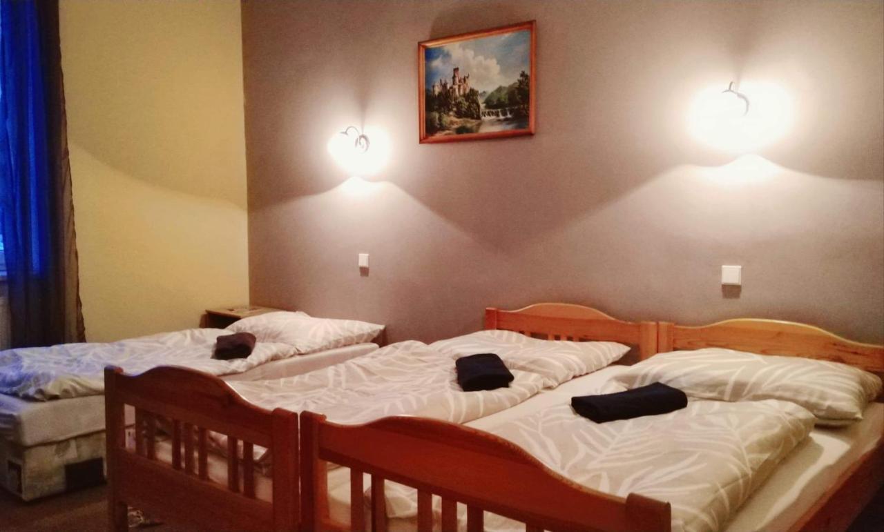 Penzion Lara Ceske Budejovice Exterior foto
